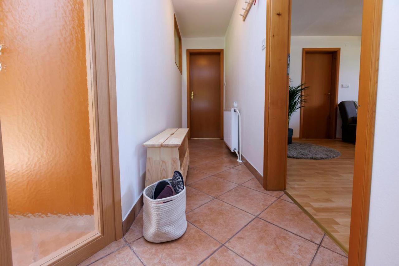 Apartmaji Pr' Brdarju Apartman Bohinji-tó Kültér fotó