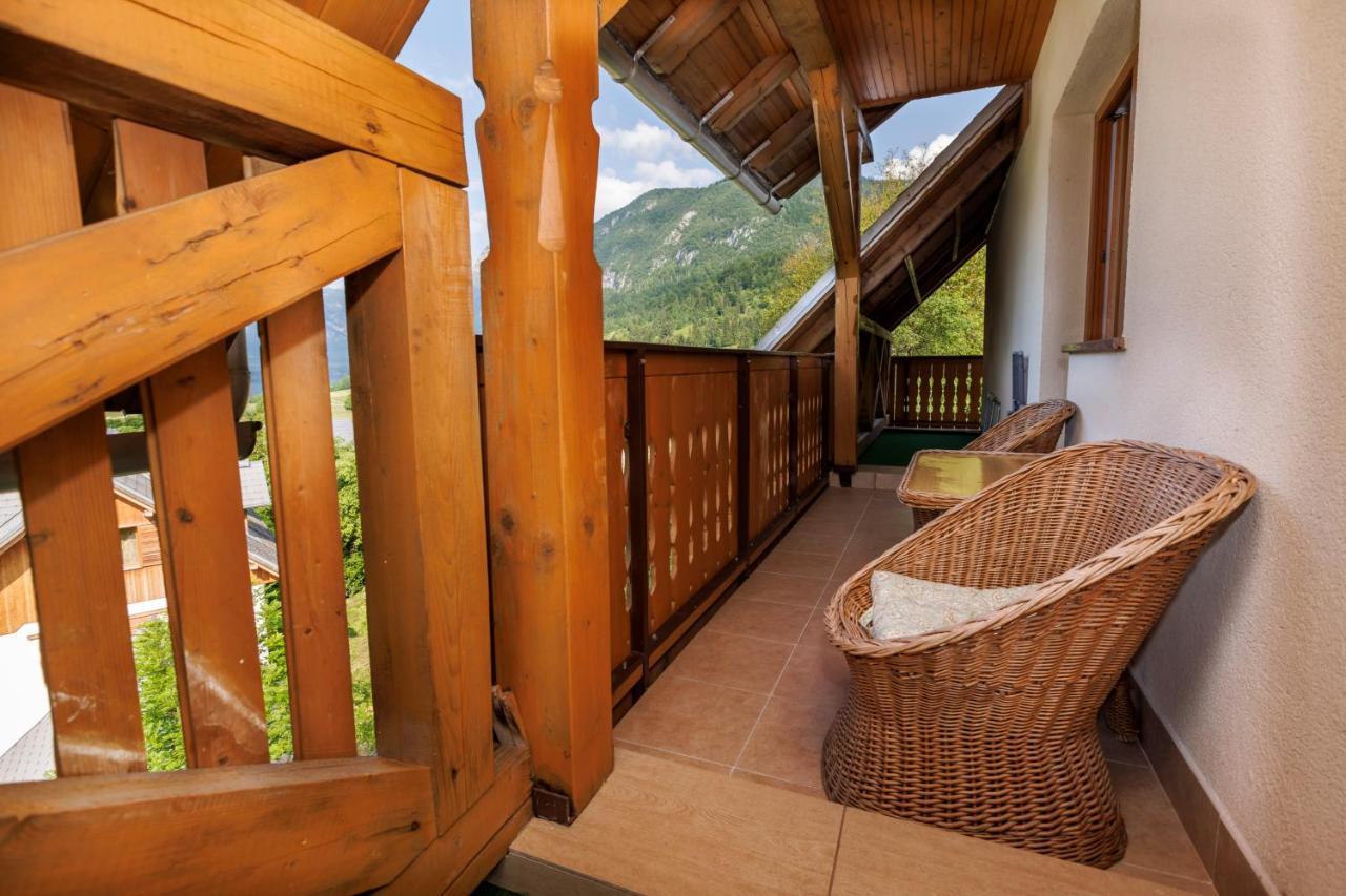 Apartmaji Pr' Brdarju Apartman Bohinji-tó Kültér fotó